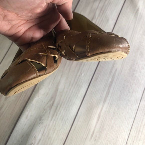Charlotte Russe Tan Flats Size 8 - Picture 4 of 7